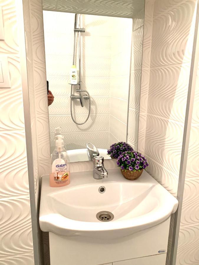 Casa Iris Center Hotel Sibiu Bagian luar foto